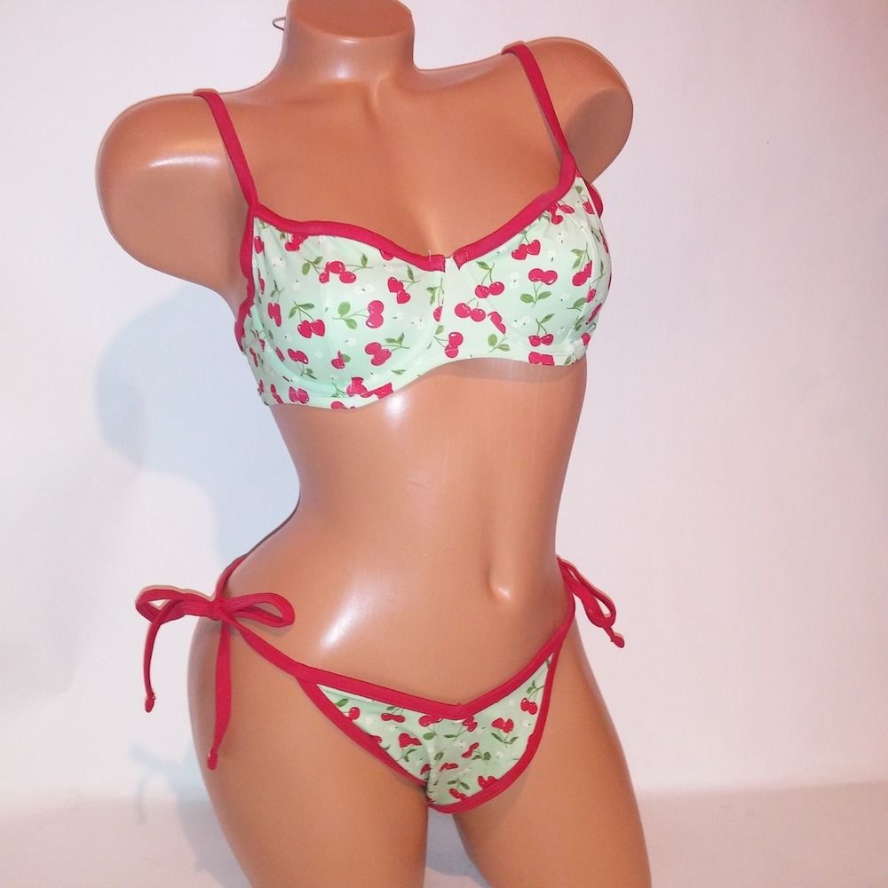 Victoria Secret PINK Swim Bikini Medium Top & Bottom Red Green Cherries String